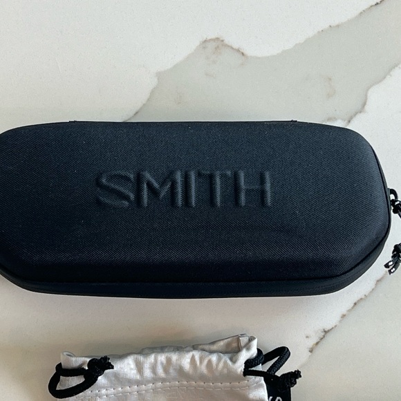 Smith Longfin Polarized Glass Sunglasses - Picture 3 of 6